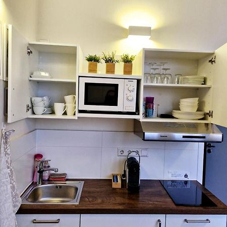 List Five - Your British Guesthouse Stuttgart Exteriör bild