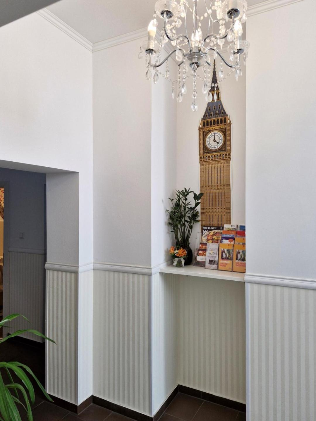 List Five - Your British Guesthouse Stuttgart Exteriör bild