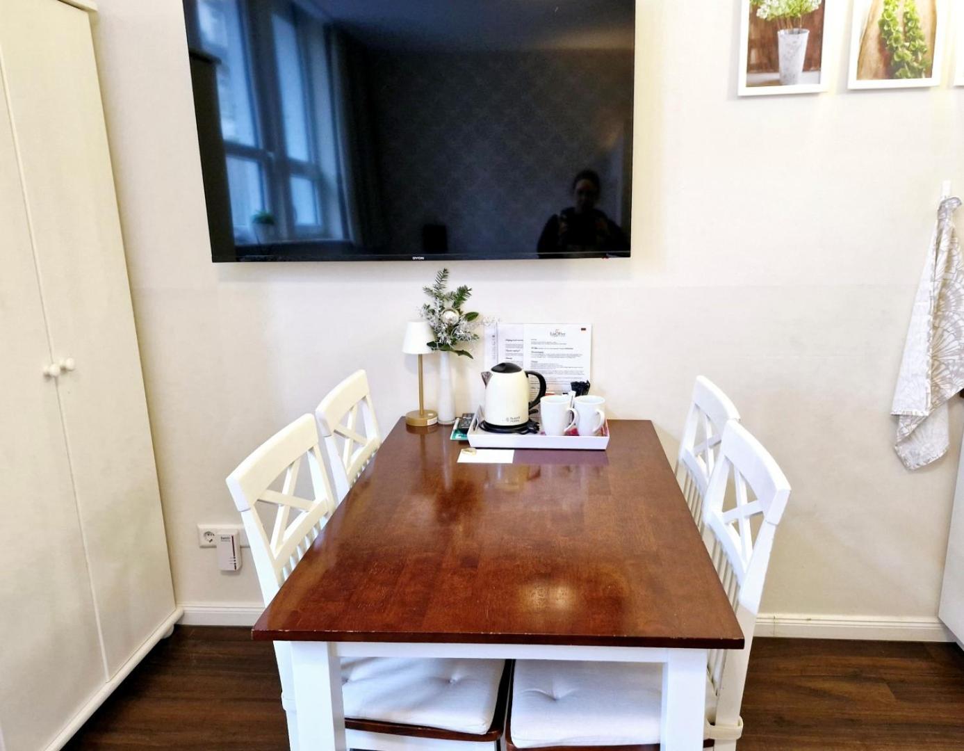 List Five - Your British Guesthouse Stuttgart Exteriör bild