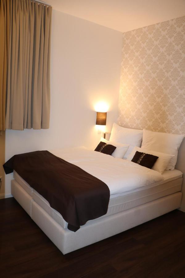 List Five - Your British Guesthouse Stuttgart Exteriör bild