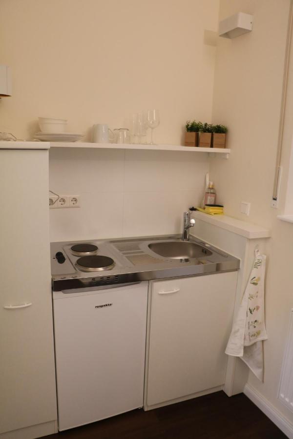 List Five - Your British Guesthouse Stuttgart Exteriör bild